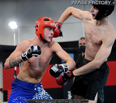 2021-05-02 Milano in the Cage 7 00535 Cesare Conti-Mattia Cecchetto - Shoot boxe Junior -66kg